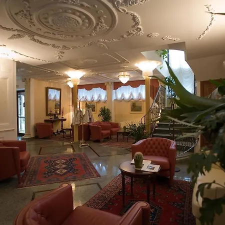 Hotel Plaza