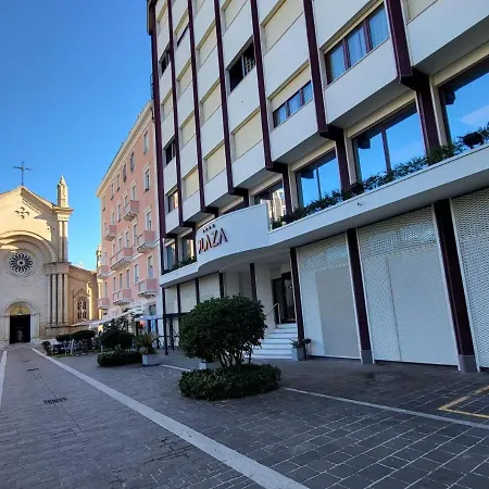 Hotell Plaza Pescara