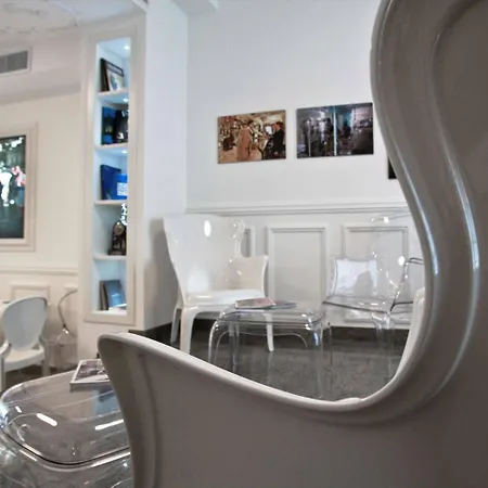 Hotell Plaza 4*