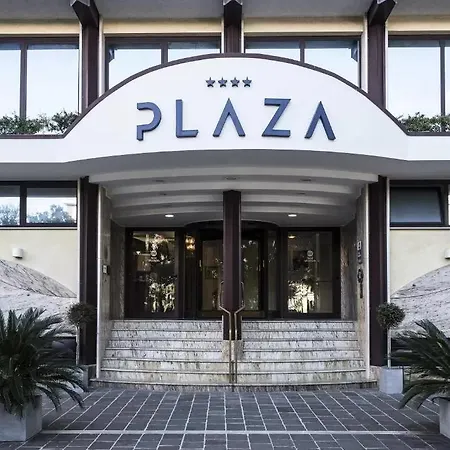 Plaza 4* Pescara